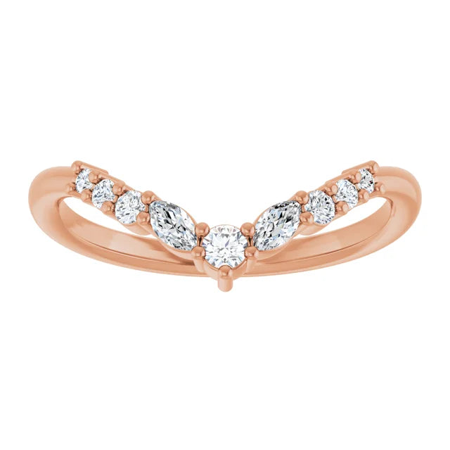 Ring "Nova" Spitzförmiger Ring  mit zwei Marquise und sieben Brillanten