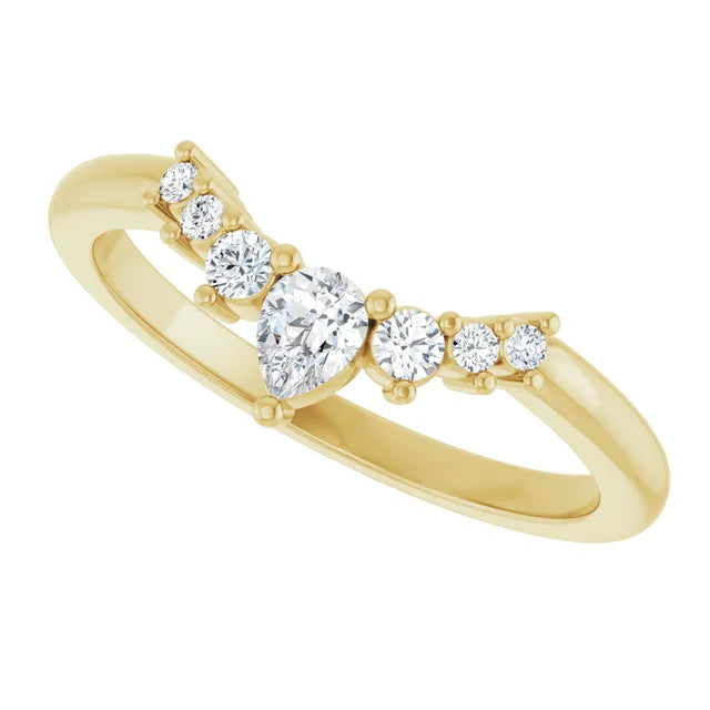 Elegant-Sinnlicher Ring mit V - förmige Kontur und 7 Brillanten