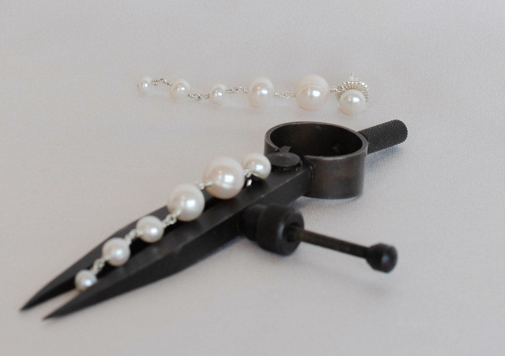 Éclat de Perle - elegante Ohrringe aus Silber 925 mit weissen Süsswasserperlen