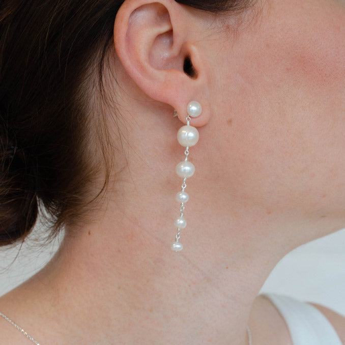 Éclat de Perle - elegante Ohrringe aus Silber 925 mit weissen Süsswasserperlen