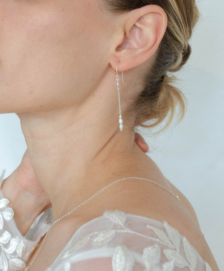 Perles de Rosée - Ohrringe aus Silber 925 mit weissen Süsswasserperlen