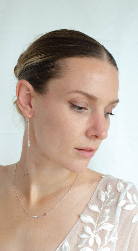 Perles de Rosée - Ohrringe aus Silber 925 mit weissen Süsswasserperlen