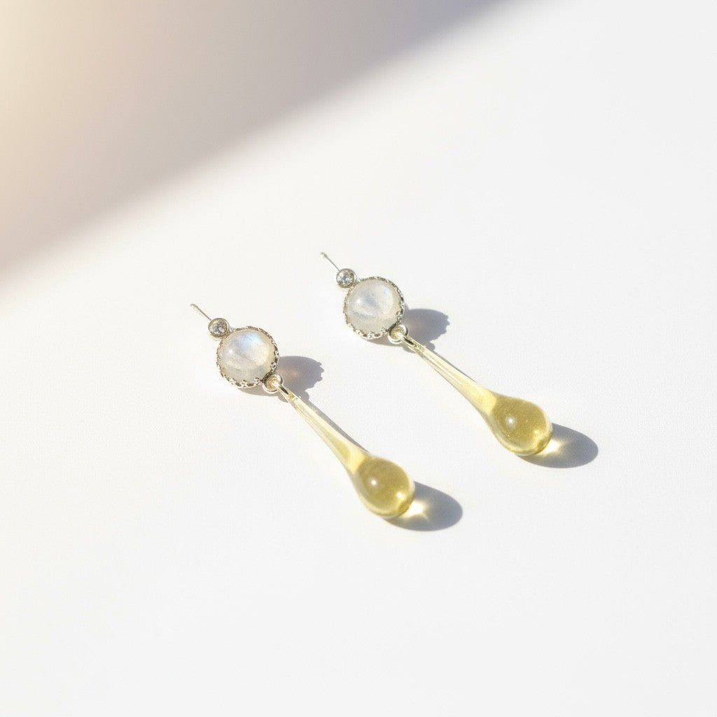 Ohrhänger „Garden of Delight“ in zarten gelb und blau Tönen